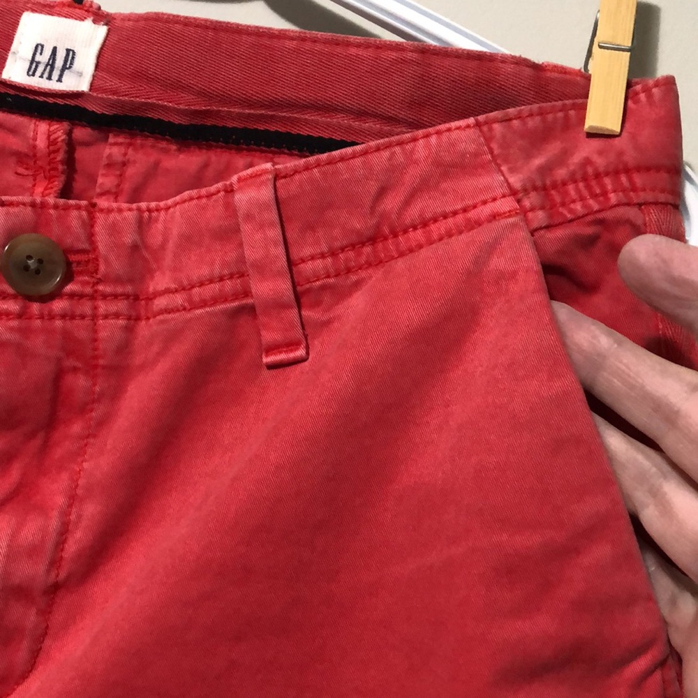 🛍️5/$20🛍️BNWOT GAP GIRLFRIEND CHINO, Sz 2. Colour Vermillion. - Picture 6 of 7